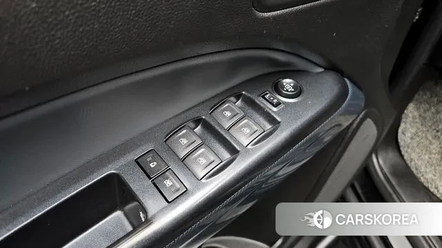 Chevrolet (GM Daewoo) Real New Colorado id 3722504 из Кореи 9