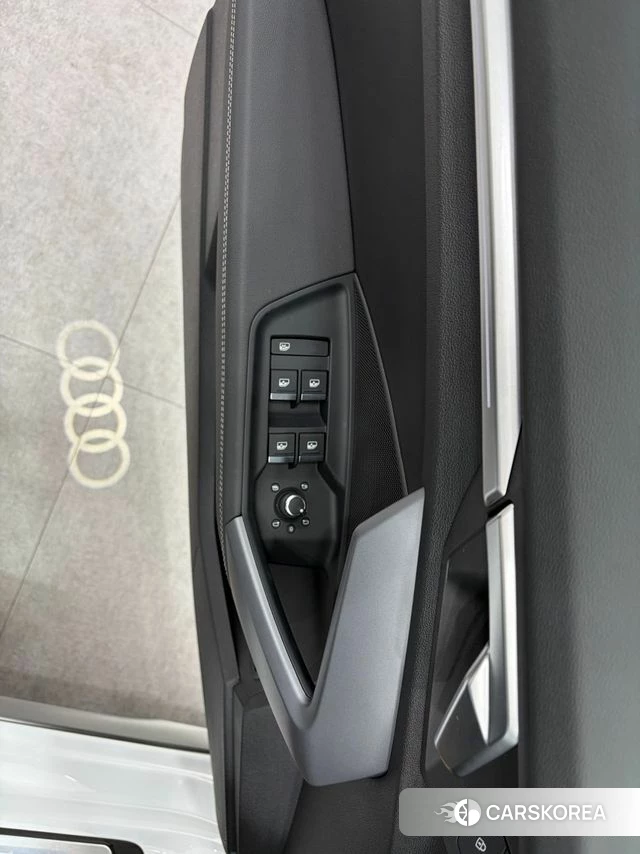 Audi A3 (8Y) id 4354150 из Кореи 9