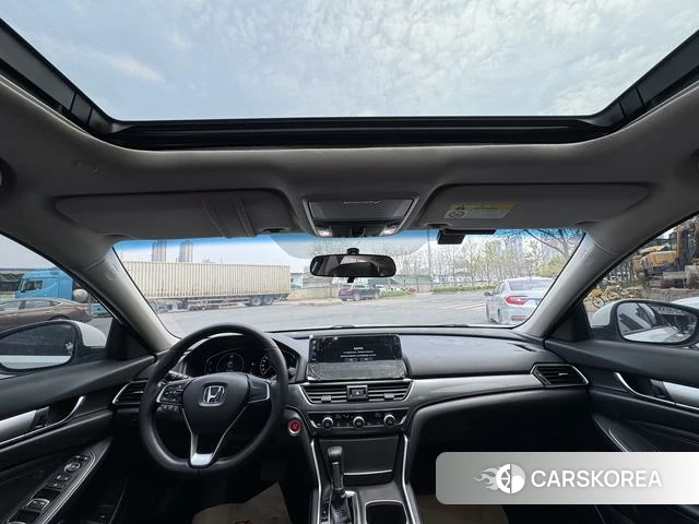 Honda Accord id 4297893 из Китая 9