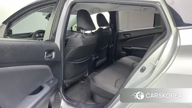 Toyota Prius 4th Generation id 3013012 из Кореи 9