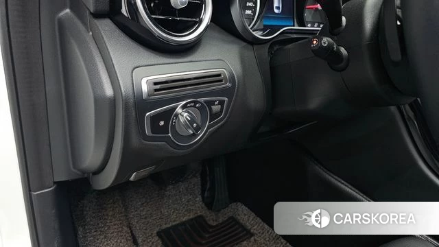Mercedes-Benz C-Class W205 id 4906799 из Кореи 9