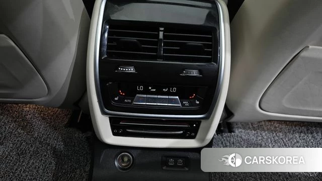 BMW X7 (G07) id 4018946 из Кореи 9