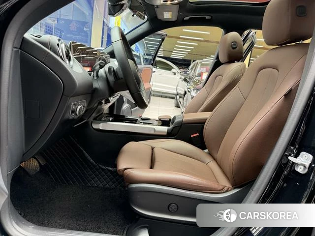 Mercedes-Benz GLB id 4271370 из Китая 9