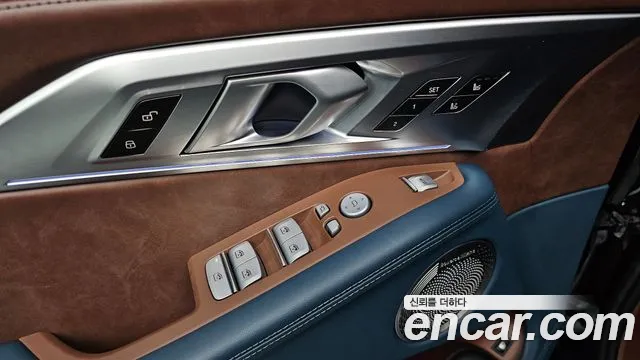 BMW XM (G09) id 2847827 из Кореи 9