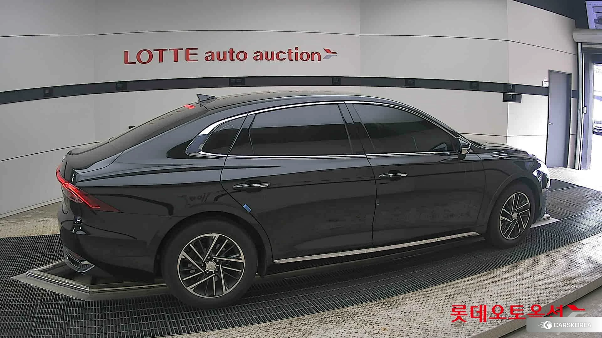 Hyundai Grandeur id 4289468 из Кореи 9