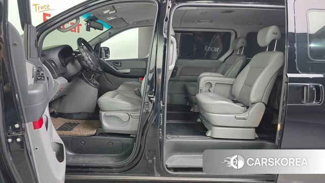 Hyundai The New Grand Starex id 4683908 из Кореи 9