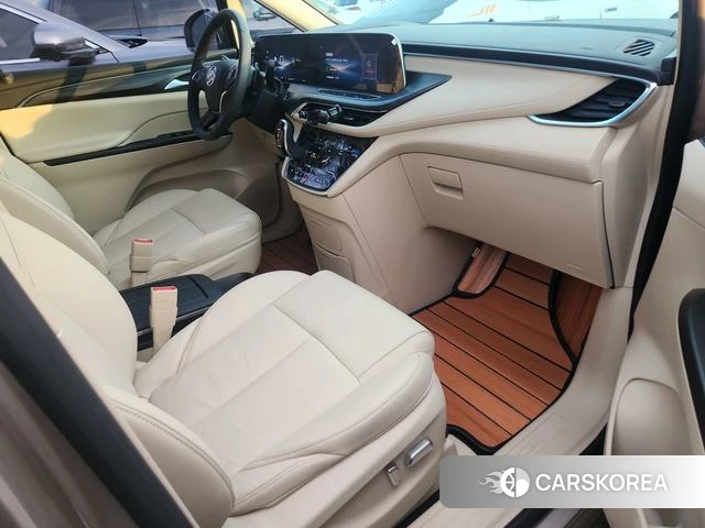 Buick GL8 id 3858053 из Китая 9