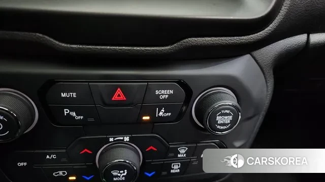 Jeep Renegade id 3535849 из Кореи 9