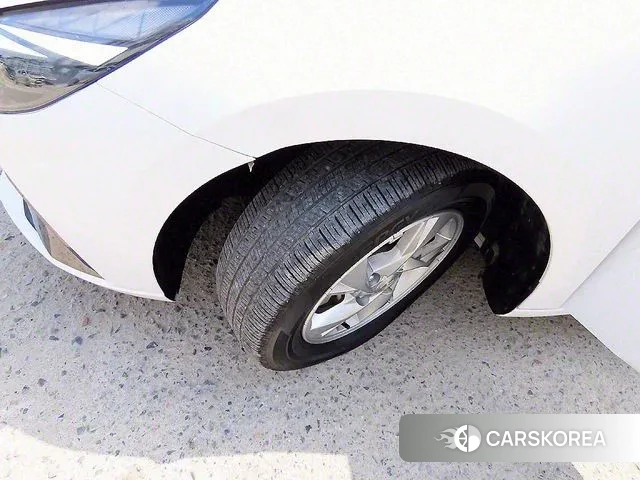 Hyundai Avante (CN7) id 3043084 из Кореи 9