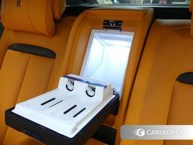 Rolls-Royce Cullinan id 4748190 из Кореи 9