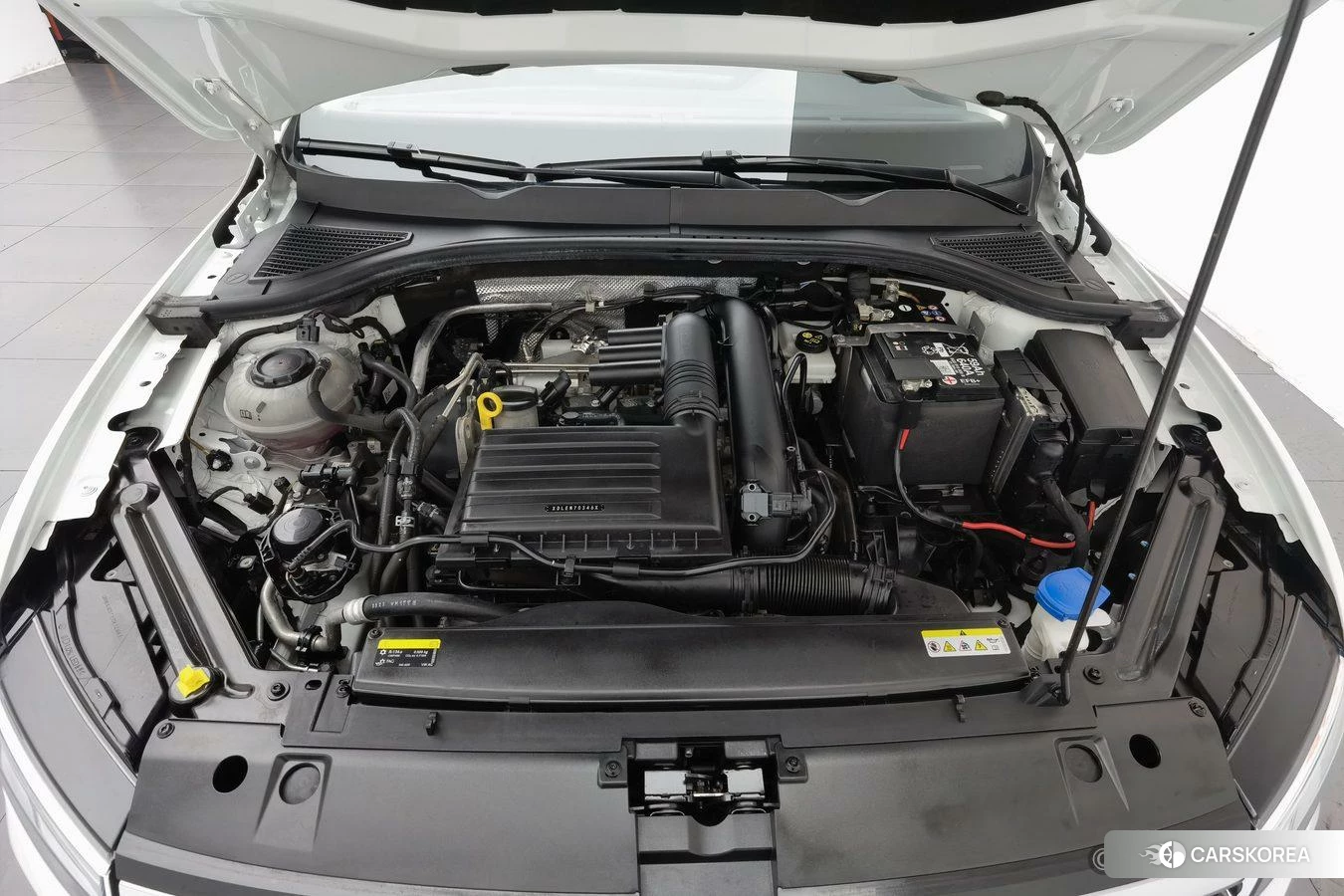 Volkswagen Bora id 4439267 из Китая 9