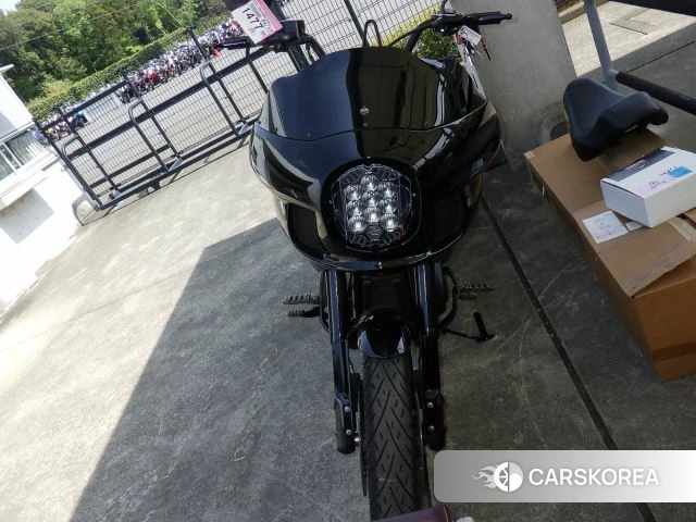 Harley-Davidson Softail Low Rider S FXLRS1870 id 3950838 из Японии 9