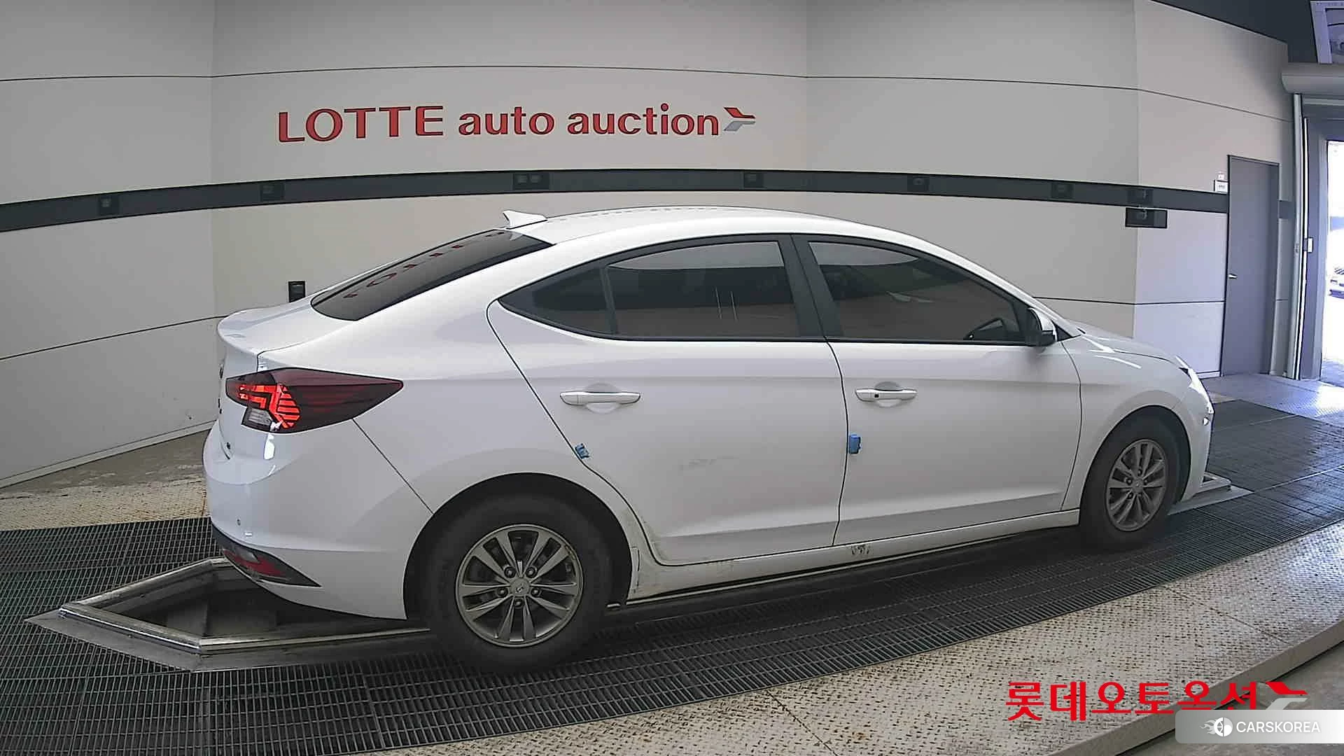 Hyundai Avante id 4679333 из Кореи 9