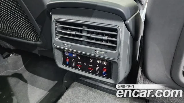 Audi Q7 (4M) id 2837892 из Кореи 9