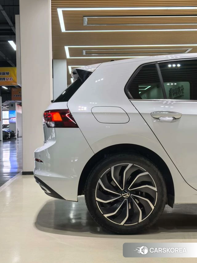 Volkswagen Golf id 4219902 из Китая 9