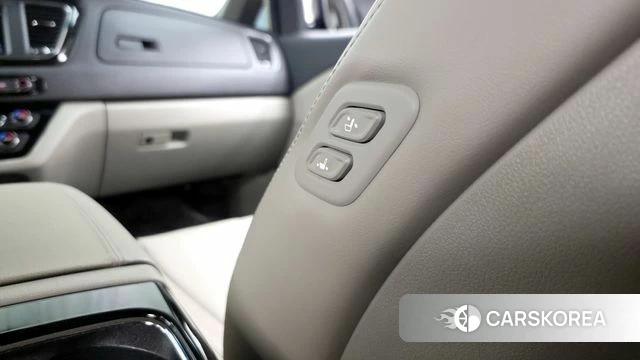 Kia The New Carnival id 4339381 из Кореи 9
