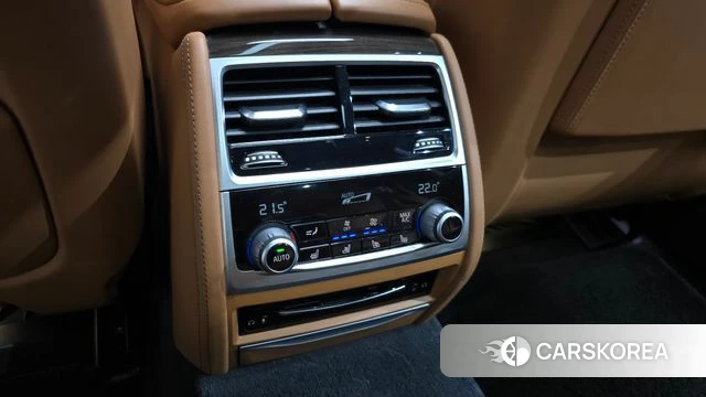 BMW 7 Series (G11) id 4019394 из Кореи 9