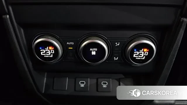 Land Rover Defender (L663) id 3576119 из Кореи 9