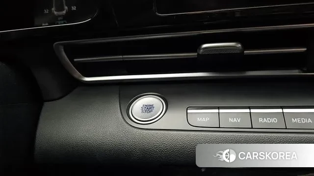 Hyundai Avante (CN7) id 3448088 из Кореи 9