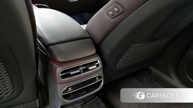 Genesis GV70 id 2979119 из Кореи 9