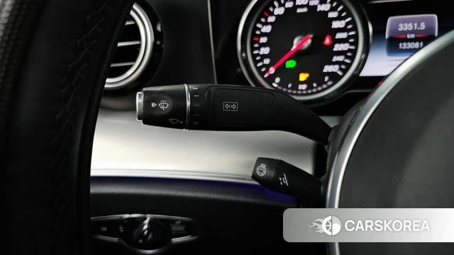 Mercedes-Benz E-Class W213 id 4196356 из Кореи 9