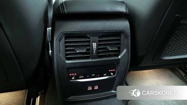 BMW i4 id 3826751 из Кореи 9