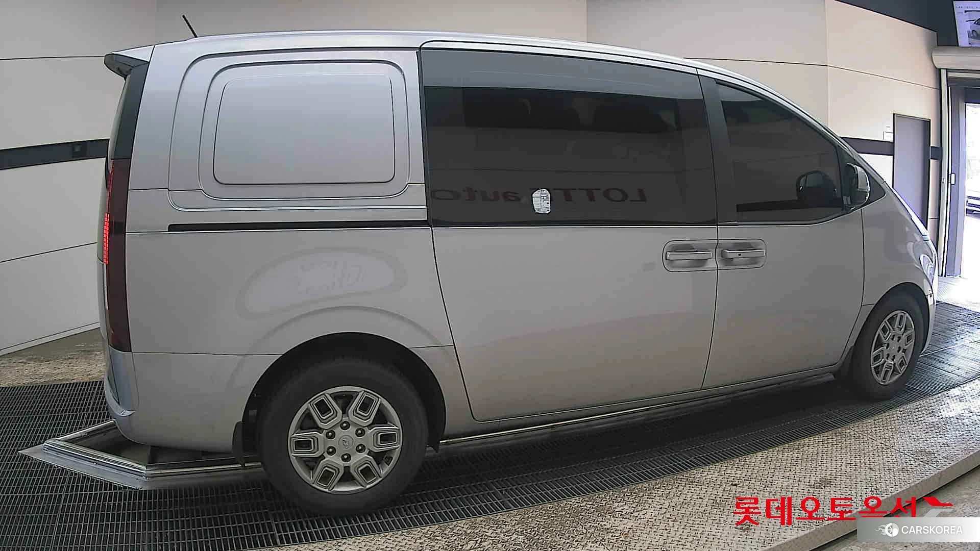 Hyundai Staria id 3882046 из Кореи 9