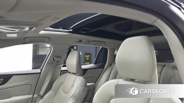 Volvo V60 Cross-Country 2nd Generation id 4496281 из Кореи 9