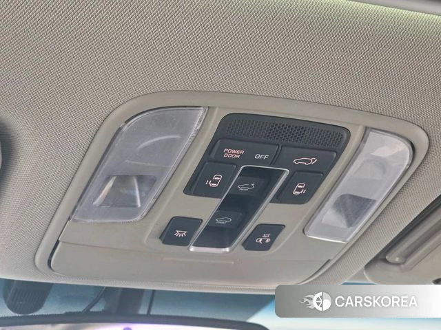 Kia The New Carnival id 4384022 из Кореи 9
