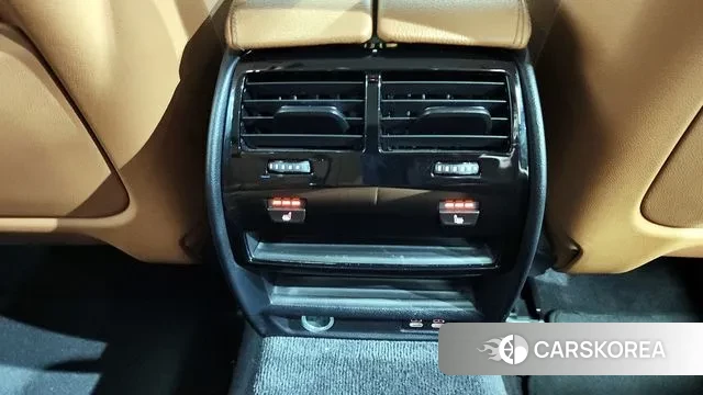 BMW 5 Series (G30) id 3095035 из Кореи 9