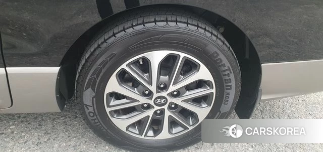 Hyundai The New Grand Starex id 4251109 из Кореи 9