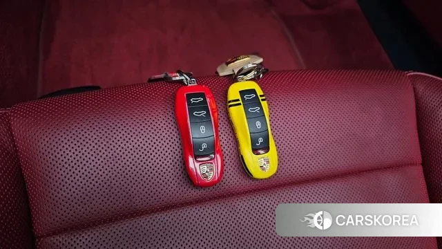 Porsche 718 Boxster id 3708996 из Кореи 9