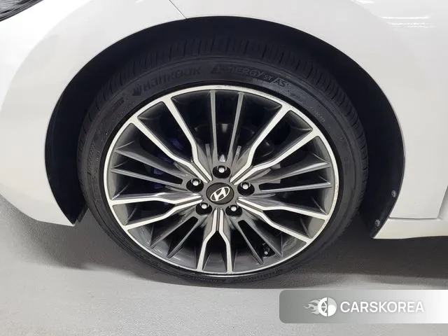 Hyundai Avante AD id 3029503 из Кореи 9