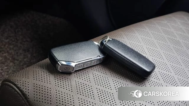 Kia Come New K3 id 4703360 из Кореи 9