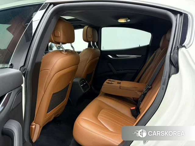 Maserati Ghibli id 4216355 из Китая 9