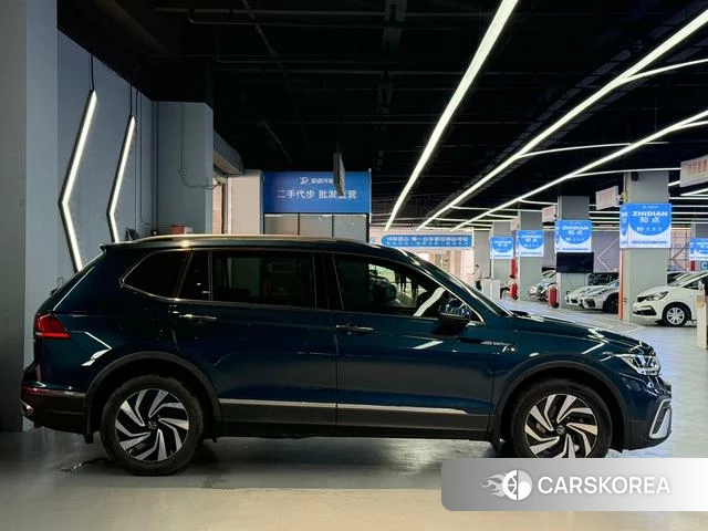 Volkswagen Tiguan L id 4211369 из Китая 9
