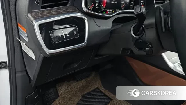 Audi A6 (C8) id 3713063 из Кореи 9