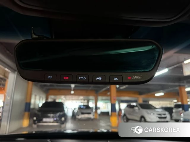 Genesis G90 id 3867022 из Кореи 9