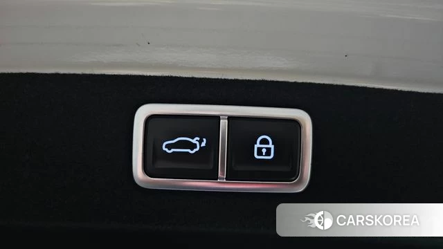 Hyundai Grandeur (GN7) id 4579537 из Кореи 9