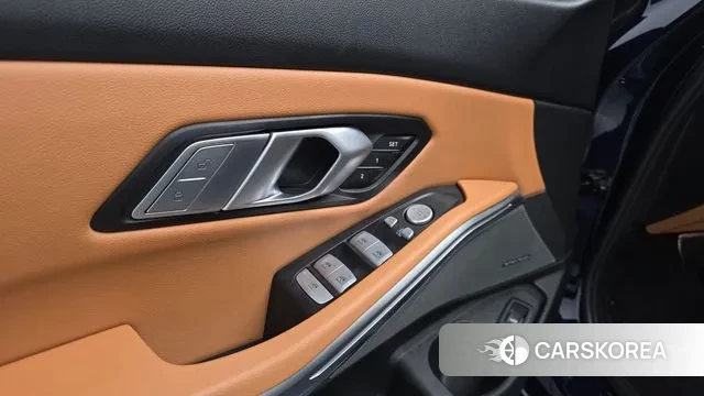 BMW 3 Series (G20) id 3775807 из Кореи 9