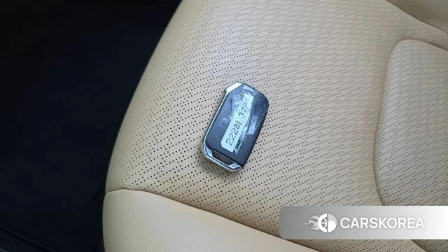 Kia Carnival 4th generation id 4735286 из Кореи 9