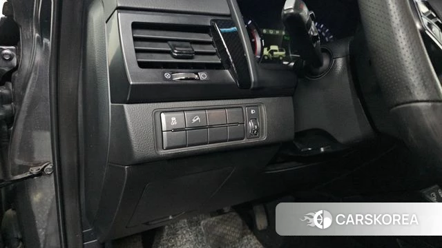 Ssangyong Rexton Sports id 4604719 из Кореи 9