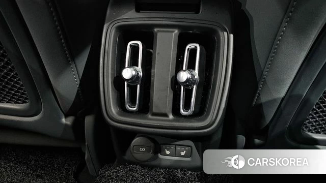 Polestar Polestar 2 id 4640608 из Кореи 9