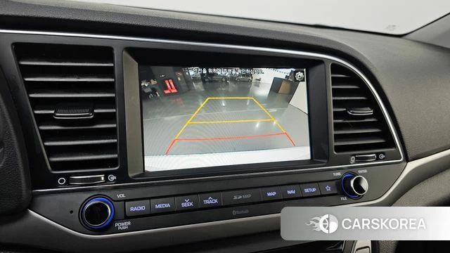 Hyundai Avante AD id 3886466 из Кореи 9