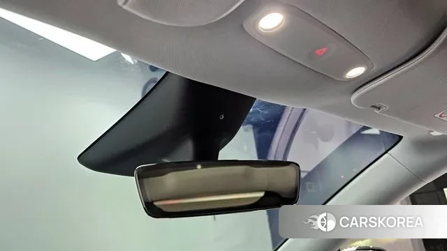 Tesla Model Y id 3614388 из Кореи 9