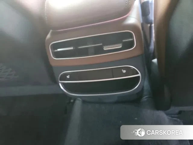 Genesis GV70 id 3597972 из Кореи 9