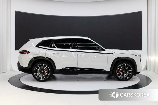 BMW XM id 4260702 из Китая 9