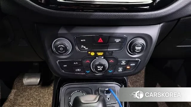 Jeep Compass 2nd Generation id 2902084 из Кореи 9