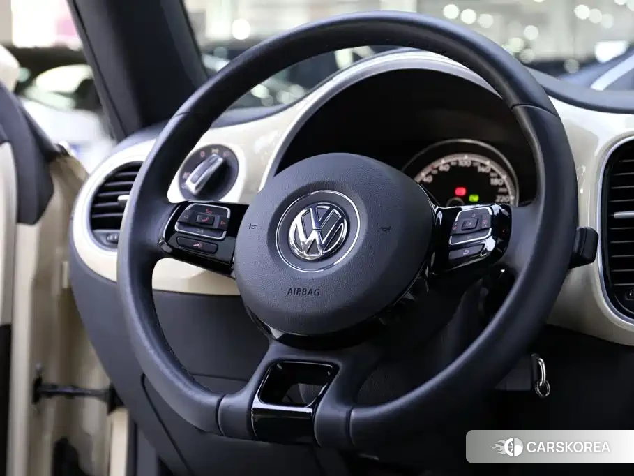 Volkswagen Beetle id 4674414 из Китая 9