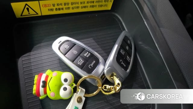 Hyundai Staria id 4302388 из Кореи 9
